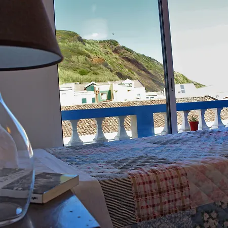 בית הארחה Porto Pim 3*