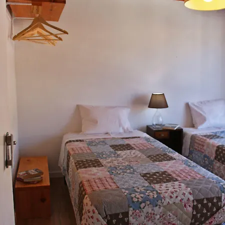 Porto Pim بيت ضيافة