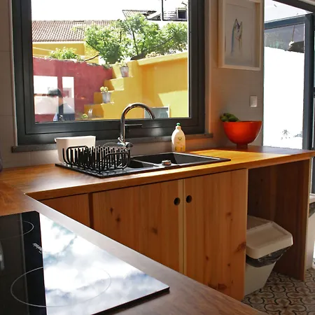 Guest house Porto Pim 3*