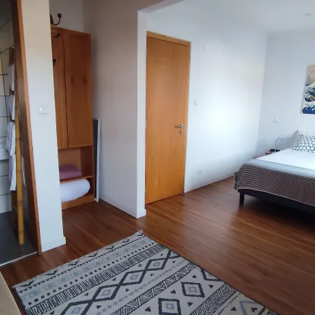 Konukevi Porto Pim 3*