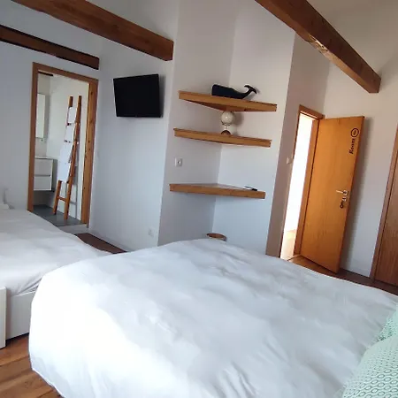Konukevi Porto Pim Horta (Azores)