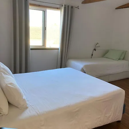 בית הארחה Porto Pim 3*